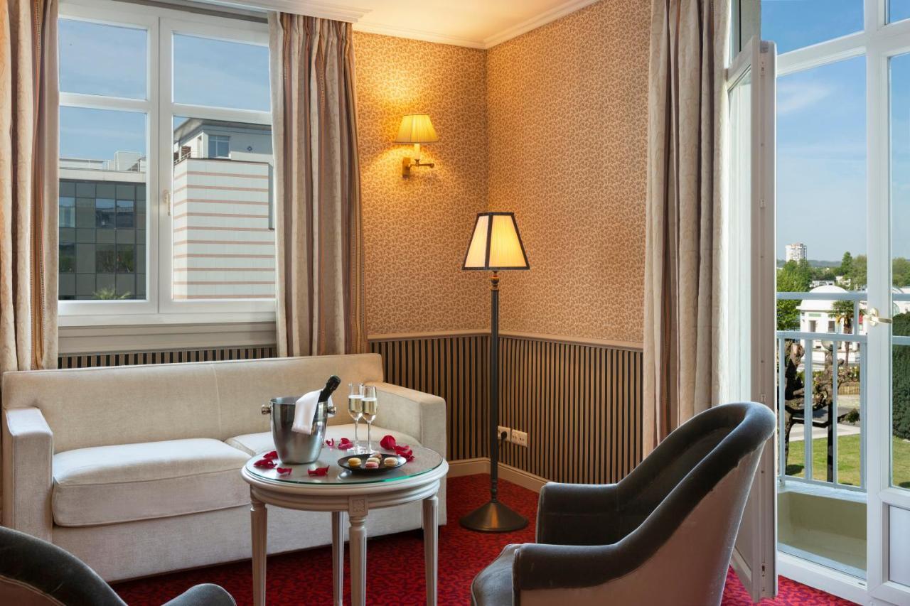 Hotel Barriere Le Grand Hotel Enghien-Les-Bains Dış mekan fotoğraf